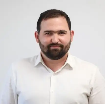 Luis Ángel Hernández Bernia, autor del curso De Cero a Inversor en Fondos